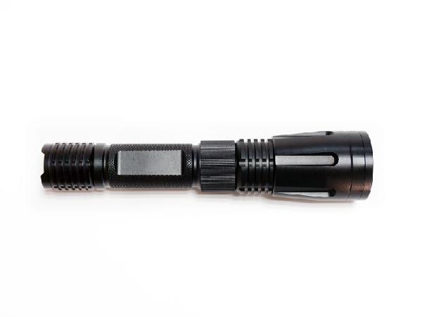 Starke lange Taschenlampe XMLs T6 Zeit der Arbeit 1x18650 wieder aufladbare handliche super helle IP67 des heißen Verkaufs des Sicherheitsbeamten