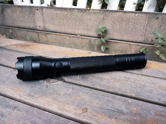 Der Aluminiumlegierung Cree-LED Lumen schwarzes Shell Sicherheits-Taschenlampen-1500 färben