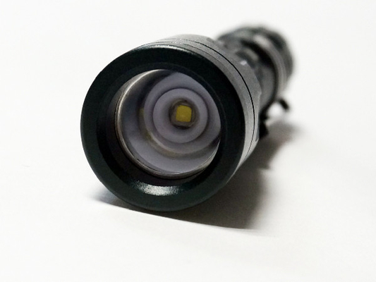 Lumen 630cd Aaa 50 führte Taschenlampe, super helle Keychain-Taschenlampe