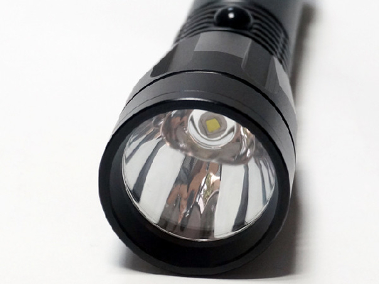 500 harte Beanspruchung führte Lumen Cree-T6 Farbetemp der Taschenlampen-6400K für das Suchen