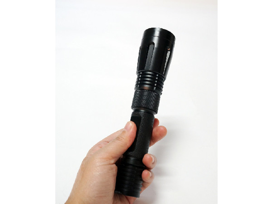 Wieder aufladbarer Militärgrad EDC LED Taschenlampen-500LM 6W mit flacher Linse