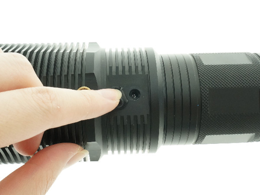 Wieder aufladbare LED Batterien der Hochleistungs-der Taschenlampen-extreme helle 4 * 18650
