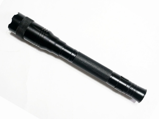 Projektive CREE LED Wasserbeständigkeits-Schwarz-Farbe der Stift-Taschenlampen-IPX4