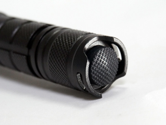 Cree-taktische Taschenlampe der hohen Leistung, hitzebeständige Taschenlampe mit Handbügel