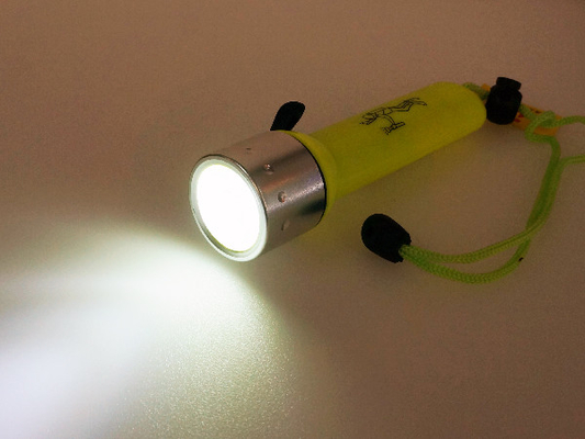 Berufsgeführte Unterwassertaschenlampe, 30 Meter Unterwassertauchtaschenlampen-