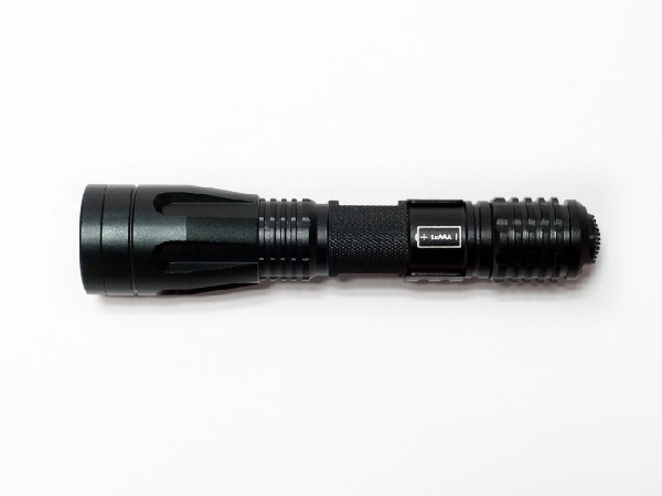 Mini Taschenlampen-Metallnachtfackel-Art im Freien kundengebundenes LOGO der Aluminiumlegierungs-LED