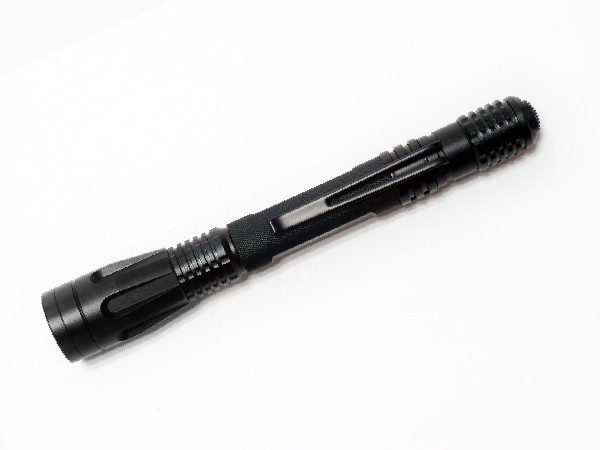 80 Stift-Taschenlampe ha III des Lumen-LED Militär ordnet stark anodisierte Stift-Fackel
